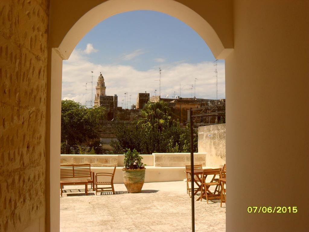 B&B La Casa Gialla Lecce Kültér fotó