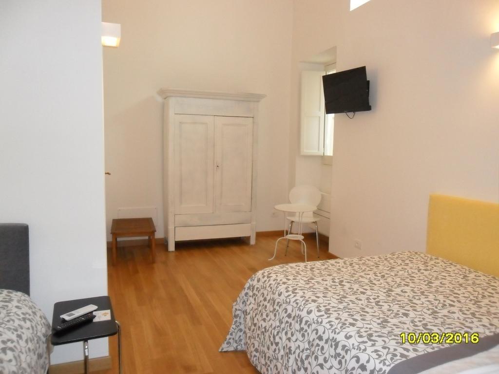 B&B La Casa Gialla Lecce Kültér fotó